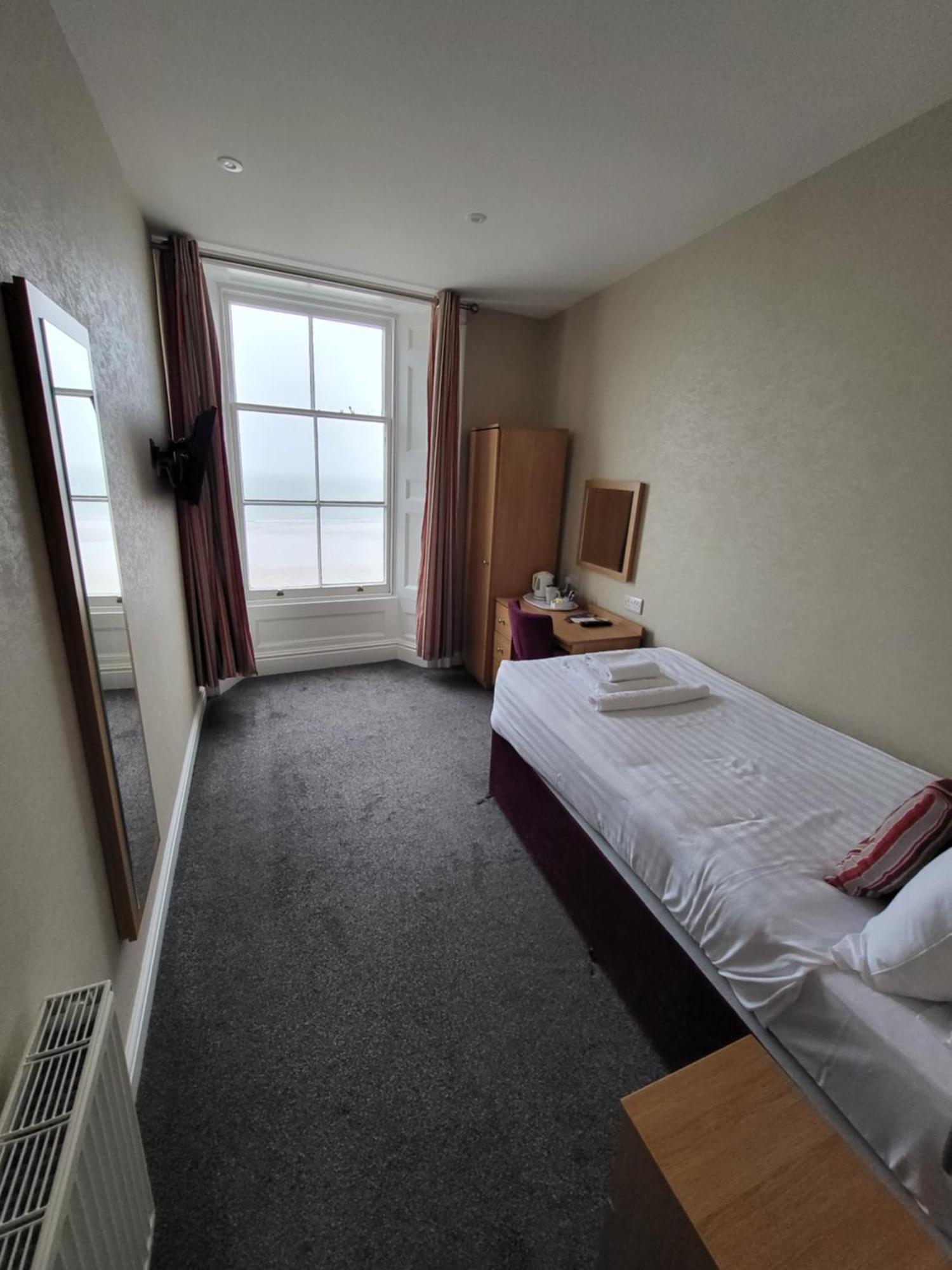 Cliffe Norton Hotel Tenby Kültér fotó